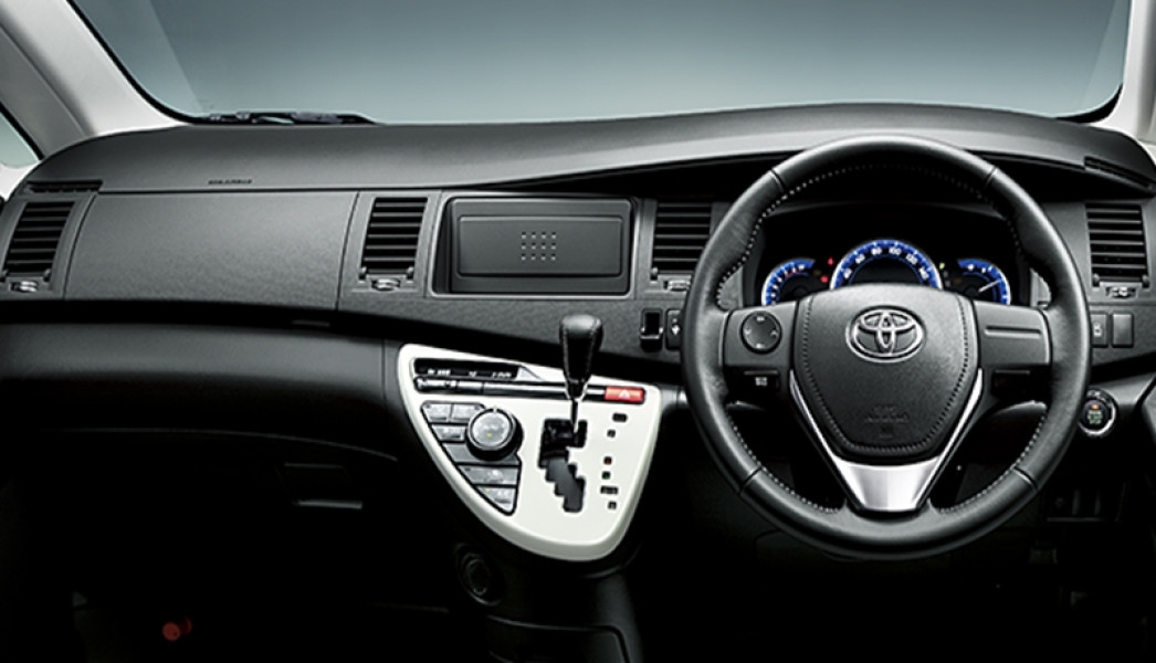 Toyota Isis